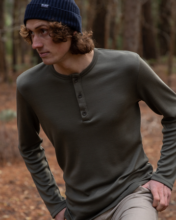 Men’s Tasmanian Merino 220 Henley Long Sleeve Top NEW - Bluey Merino