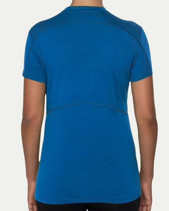 Model wears Bluey's Merino Perform top in blue - view from the back © Bluey Merino Tasmania