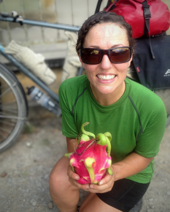 Women's Tasmanian Merino Perform T-Shirt Moss Green + Black - Final Sale - Bluey Merino Tasmania